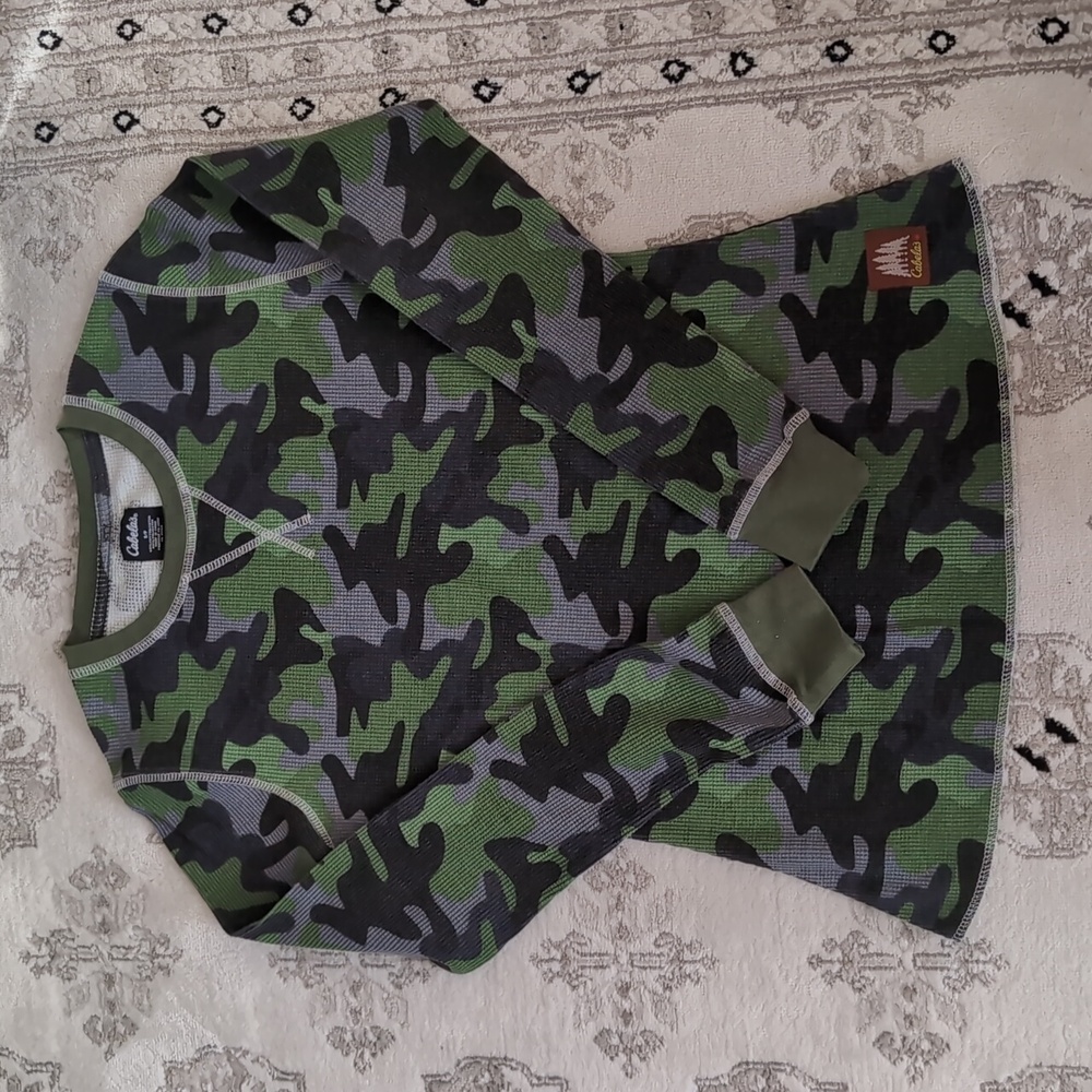 Cabela's Men's Small Camo Shirt